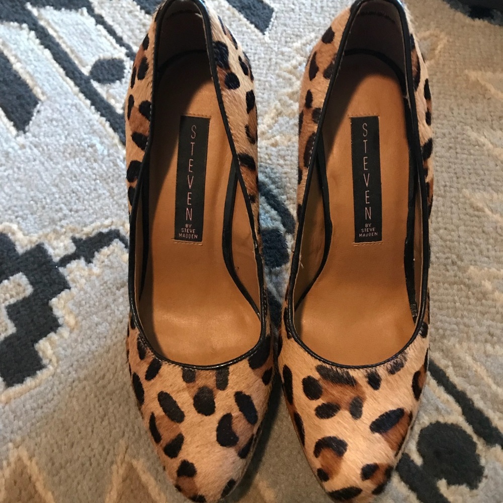 Steven By Steve Madden Leopard Print Fur Shoes. - image 1